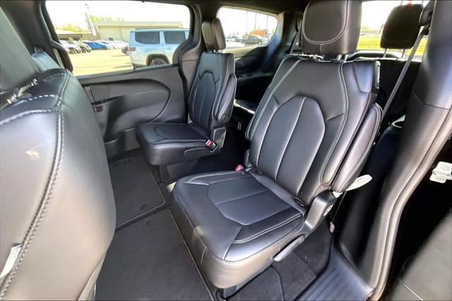 New 2026 Chrysler Pacifica For Sale in Millington, TN