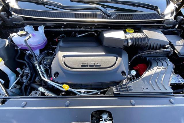 New 2026 Chrysler Pacifica For Sale in Millington, TN