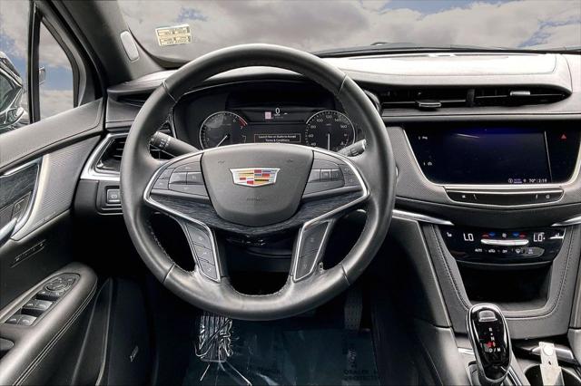 2022 Cadillac XT5 AWD Premium Luxury