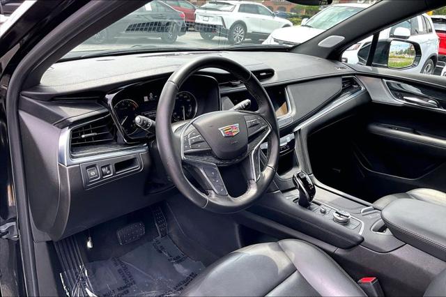 2022 Cadillac XT5 AWD Premium Luxury