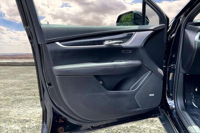 2022 Cadillac XT5 AWD Premium Luxury