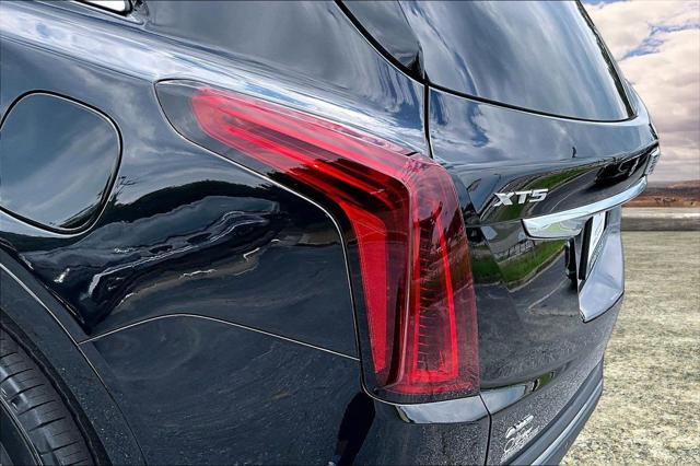 2022 Cadillac XT5 AWD Premium Luxury