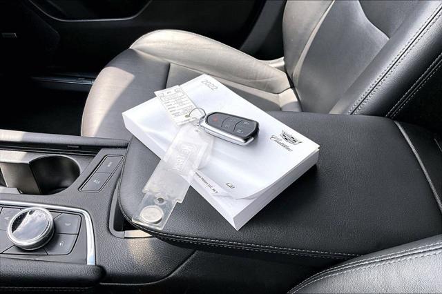 2022 Cadillac XT5 AWD Premium Luxury