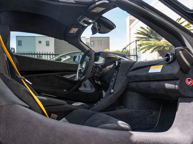 2024 McLaren 750S Coupe