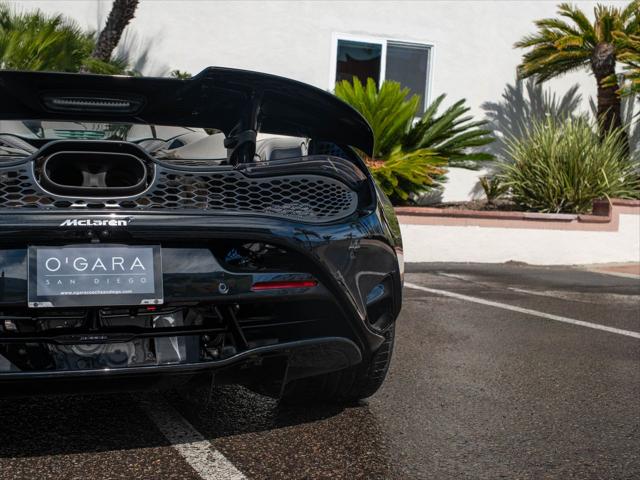 2024 McLaren 750S Coupe