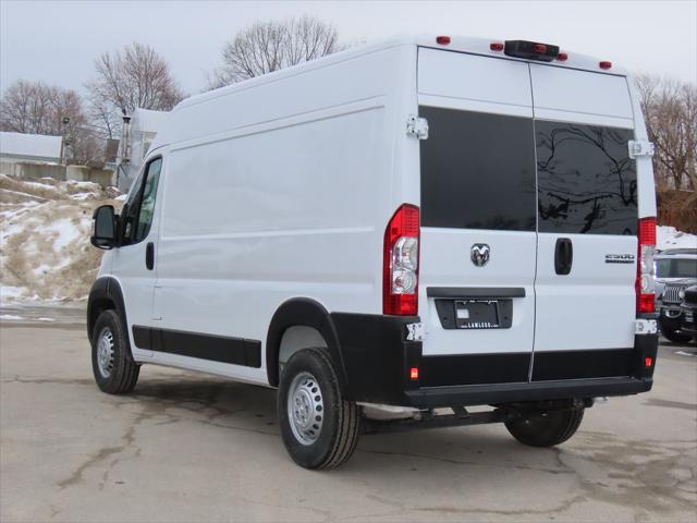 2025 Ram ProMaster 2500 Cargo Van Tradesman High Roof 136" WB w/Pass Seat