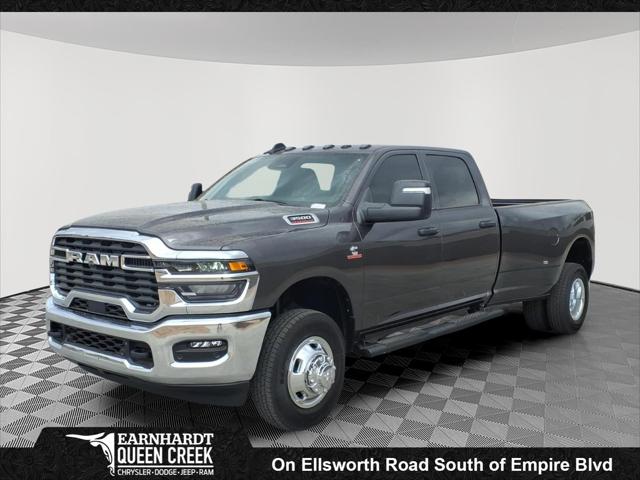 2026 RAM Ram 3500 RAM 3500 TRADESMAN CREW CAB 4X4 8 BOX