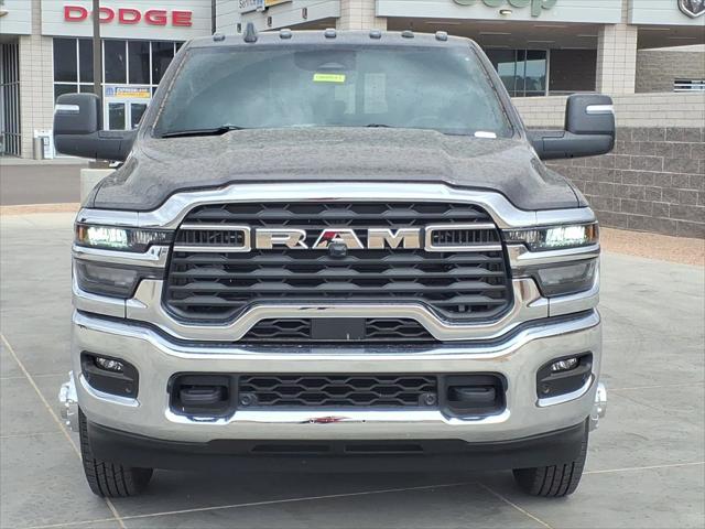 2026 RAM Ram 3500 RAM 3500 TRADESMAN CREW CAB 4X4 8 BOX
