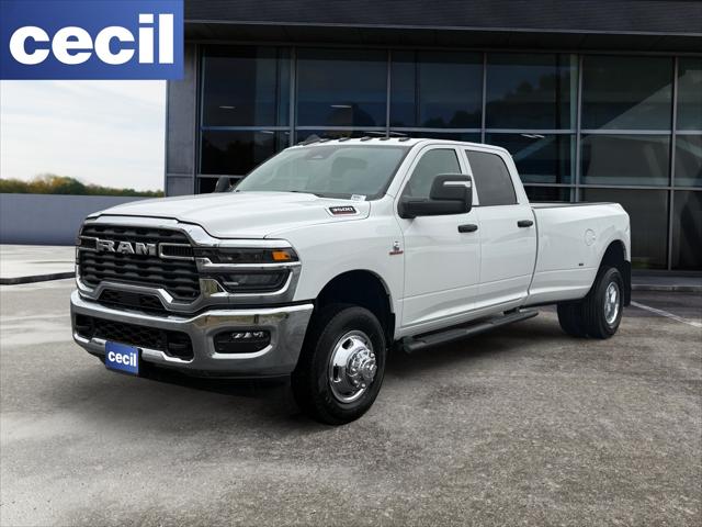 2026 RAM Ram 3500 RAM 3500 TRADESMAN CREW CAB 4X4 8 BOX