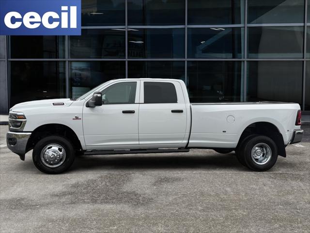 2026 RAM Ram 3500 RAM 3500 TRADESMAN CREW CAB 4X4 8 BOX
