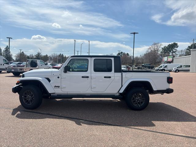 2026 Jeep Gladiator GLADIATOR SPORT S 4X4 2026 Jeep Gladiator GLADIATOR SPORT S 4X4