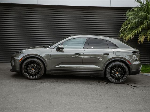 2025 Porsche Macan Electric Unknown