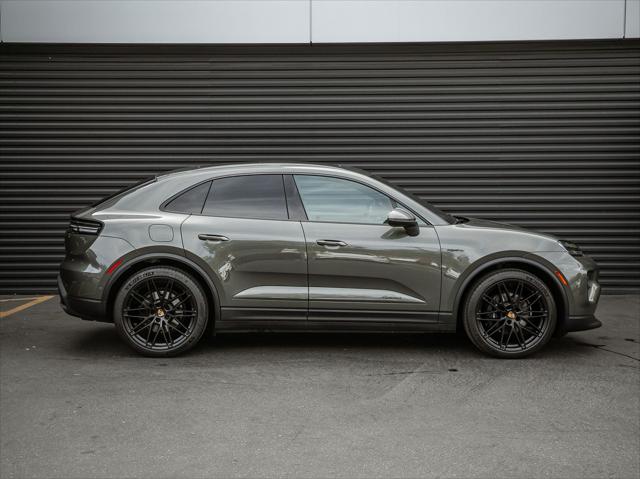 2025 Porsche Macan Electric Unknown