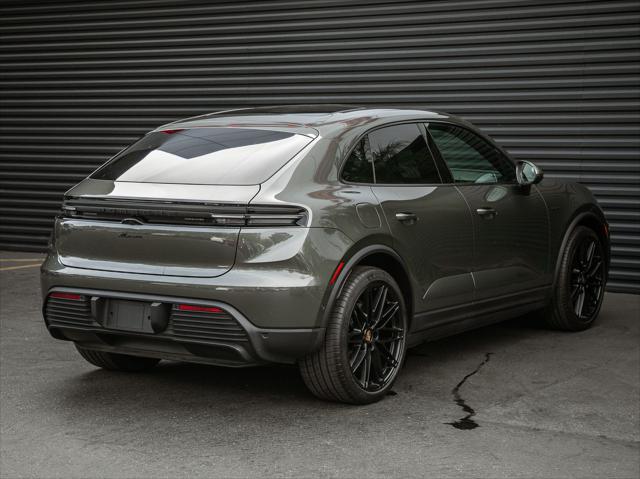 2025 Porsche Macan Electric Unknown