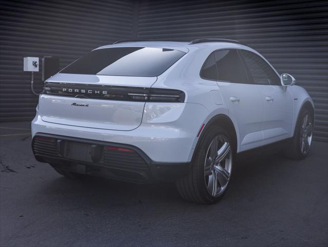 2025 Porsche Macan Electric 4