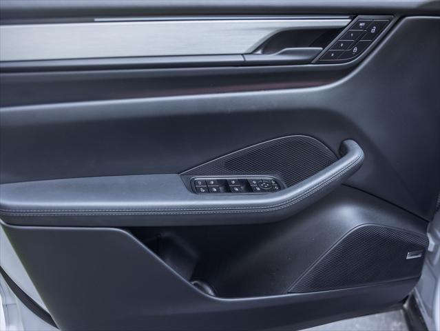 2025 Porsche Macan Electric 4