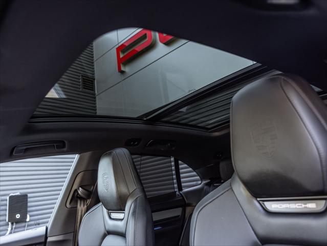 2025 Porsche Macan Electric 4