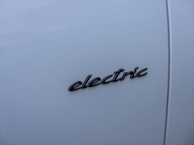 2025 Porsche Macan Electric 4