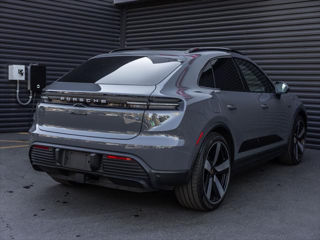2025 Porsche Macan Electric 4