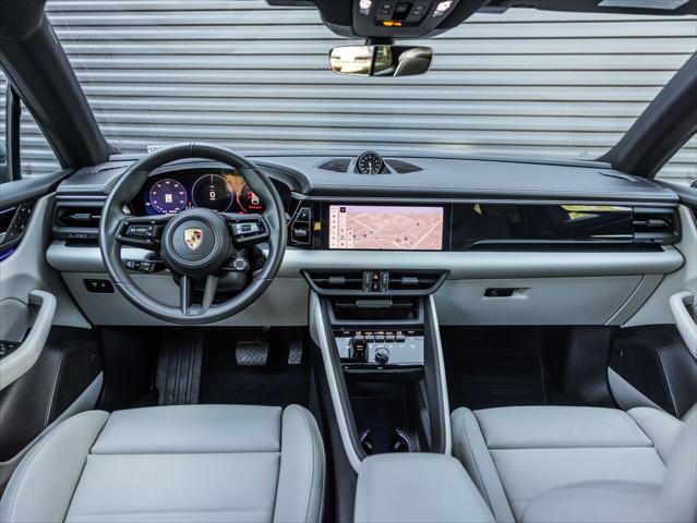 2025 Porsche Macan Electric 4