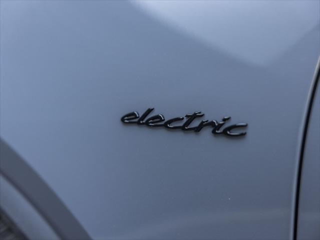 2025 Porsche Macan Electric 4