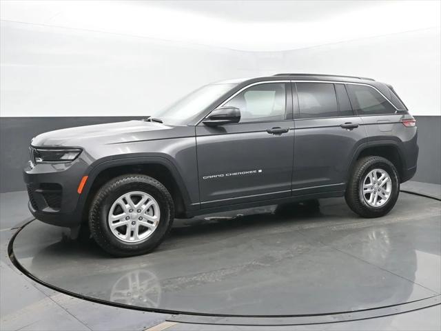 2024 Jeep Grand Cherokee Laredo 4x4