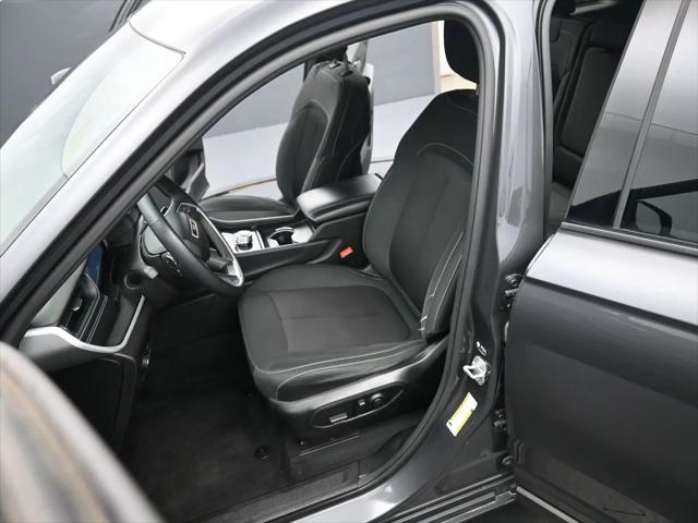 2024 Jeep Grand Cherokee Laredo 4x4