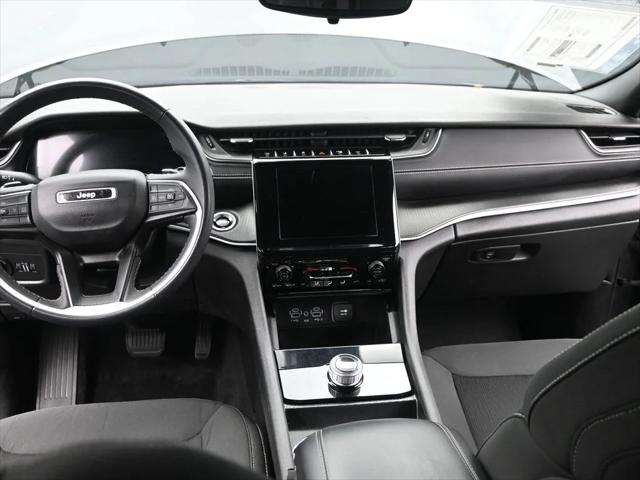 2024 Jeep Grand Cherokee Laredo 4x4