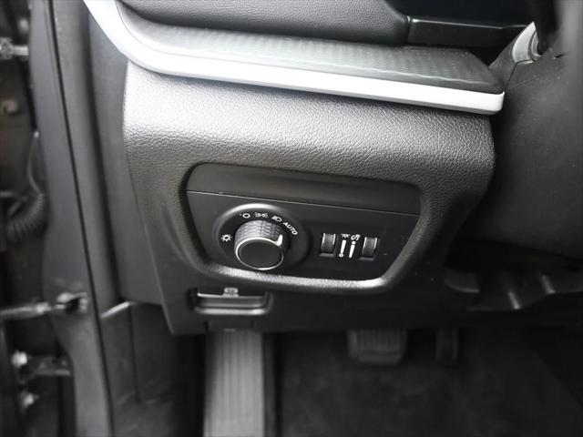 2024 Jeep Grand Cherokee Laredo 4x4