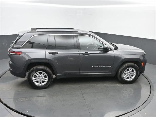 2024 Jeep Grand Cherokee Laredo 4x4