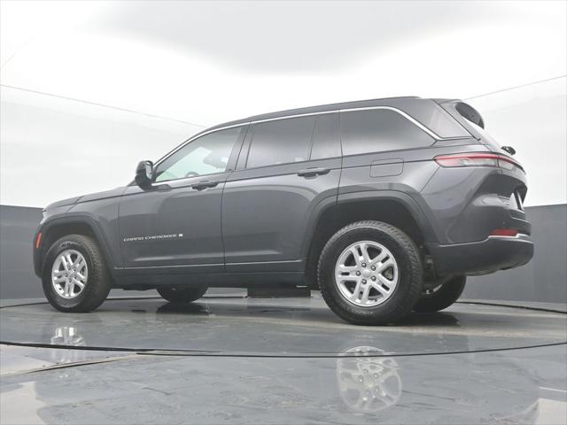 2024 Jeep Grand Cherokee Laredo 4x4