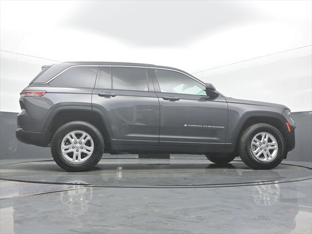 2024 Jeep Grand Cherokee Laredo 4x4
