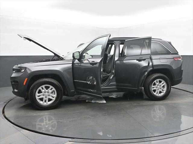 2024 Jeep Grand Cherokee Laredo 4x4