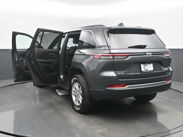 2024 Jeep Grand Cherokee Laredo 4x4