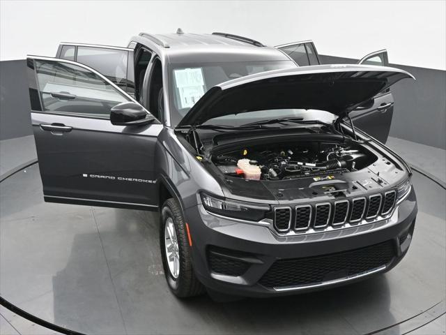 2024 Jeep Grand Cherokee Laredo 4x4