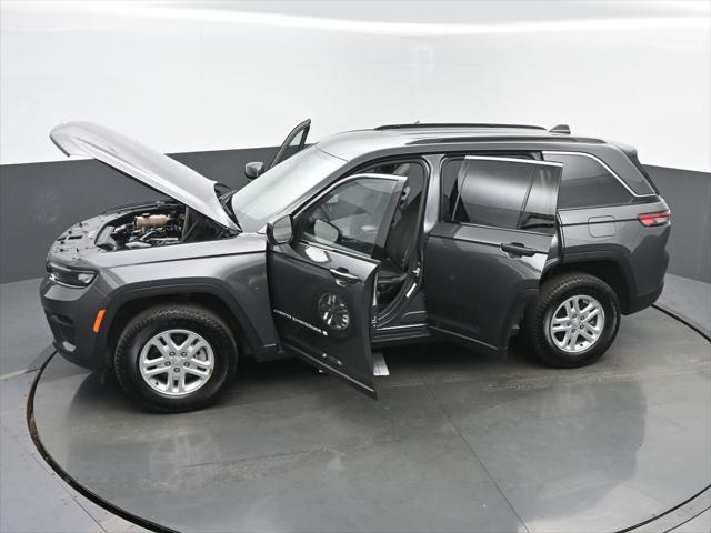 2024 Jeep Grand Cherokee Laredo 4x4