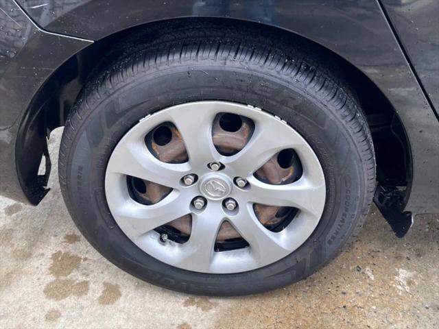 2013 Mazda Mazda3 i Sport