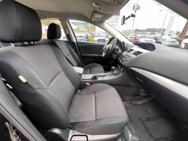 2013 Mazda Mazda3 i Sport
