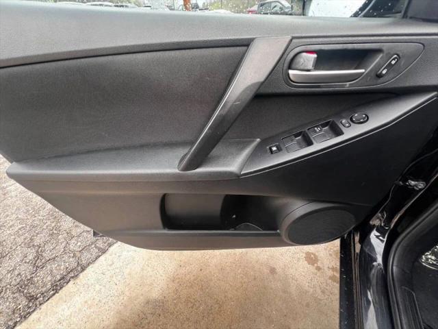 2013 Mazda Mazda3 i Sport