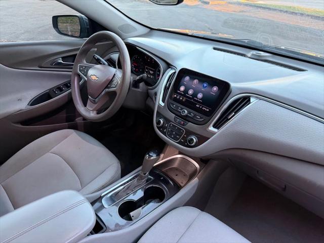 2020 Chevrolet Malibu FWD LT