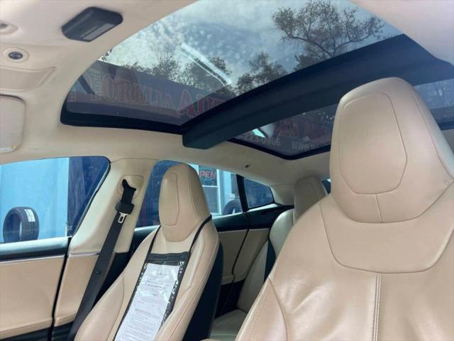2015 Tesla Model S 85D