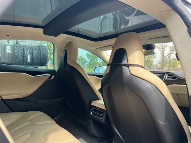 2015 Tesla Model S 85D