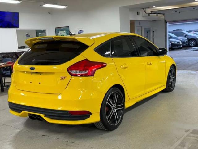 2017 Ford Focus ST