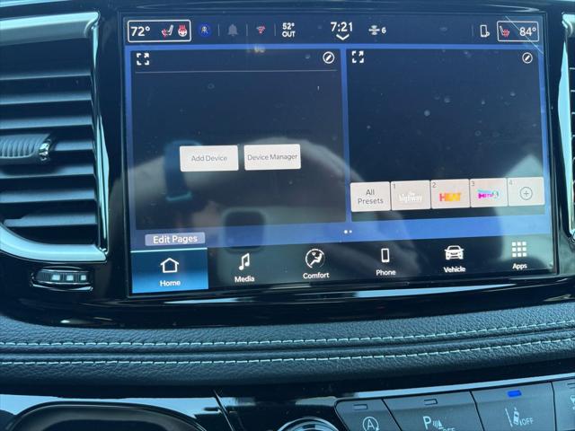 2026 Chrysler Pacifica Select AWD