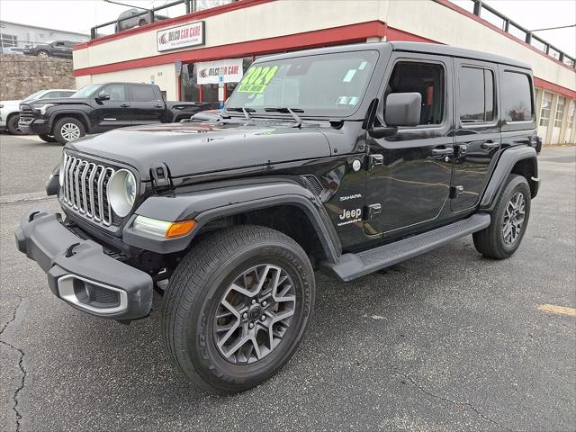 2024 Jeep Wrangler 4-Door Sahara 4x4