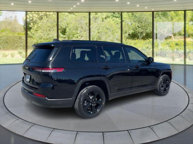 2023 Jeep Grand Cherokee L Altitude 4x4