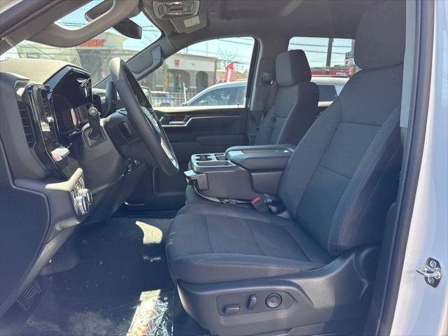 2026 GMC Sierra 1500 Crew Cab, Short Bed, SLE, 4WD