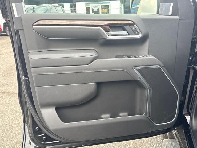 2026 GMC Sierra 1500 Crew Cab, Standard Bed, SLE, 4WD
