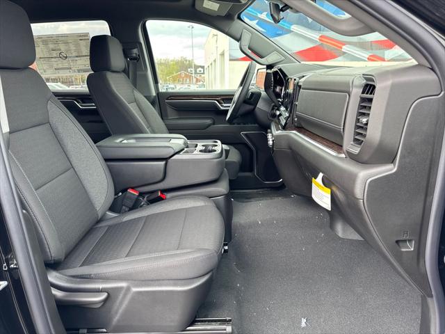 2026 GMC Sierra 1500 Crew Cab, Standard Bed, SLE, 4WD