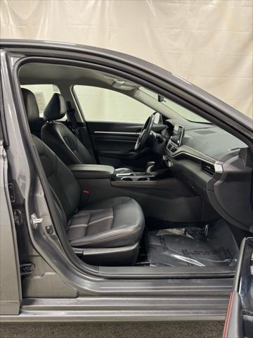 2025 Nissan Altima SR FWD